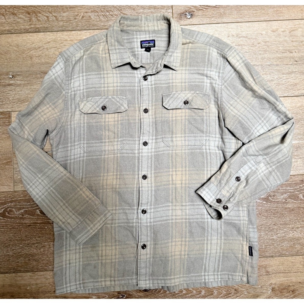 Patagonia Fjord Flannel Shirt Men's Large Gray Long Sleeve 100% Cottton